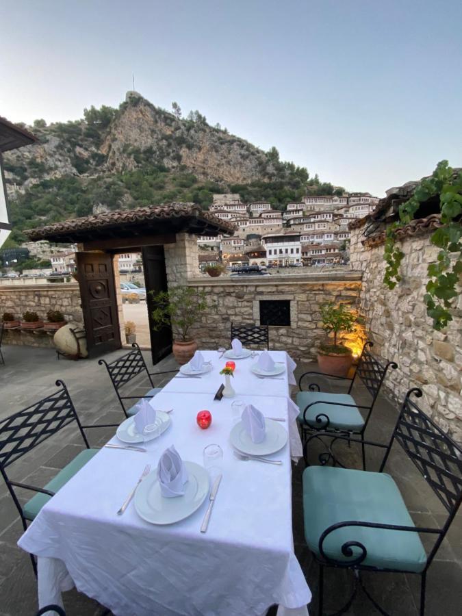 Boutique Hotel Muzaka Berat Exteriér fotografie