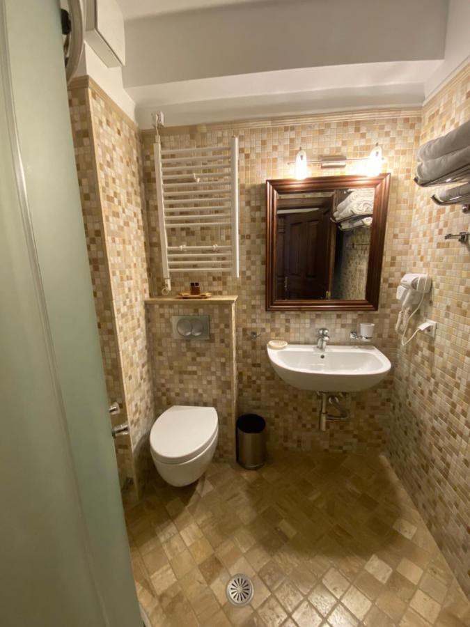 Boutique Hotel Muzaka Berat Exteriér fotografie