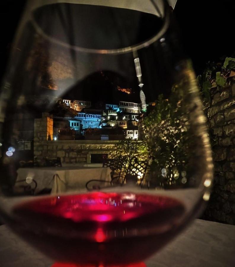 Boutique Hotel Muzaka Berat Exteriér fotografie