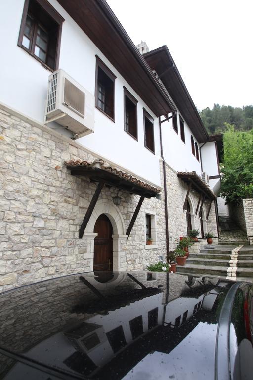 Boutique Hotel Muzaka Berat Exteriér fotografie